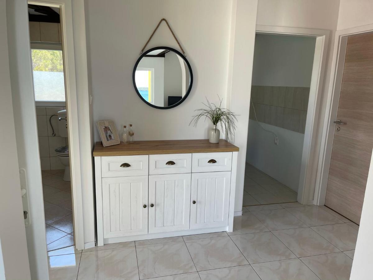 Apartment Eleni Шибеник Экстерьер фото